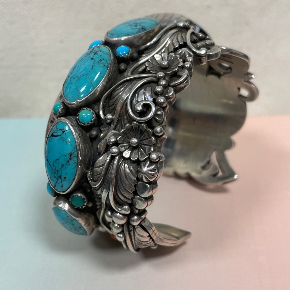Native American Sterling Silver Turquoise Decorative Bangle Bracelet Watch - Picture 2 of 15